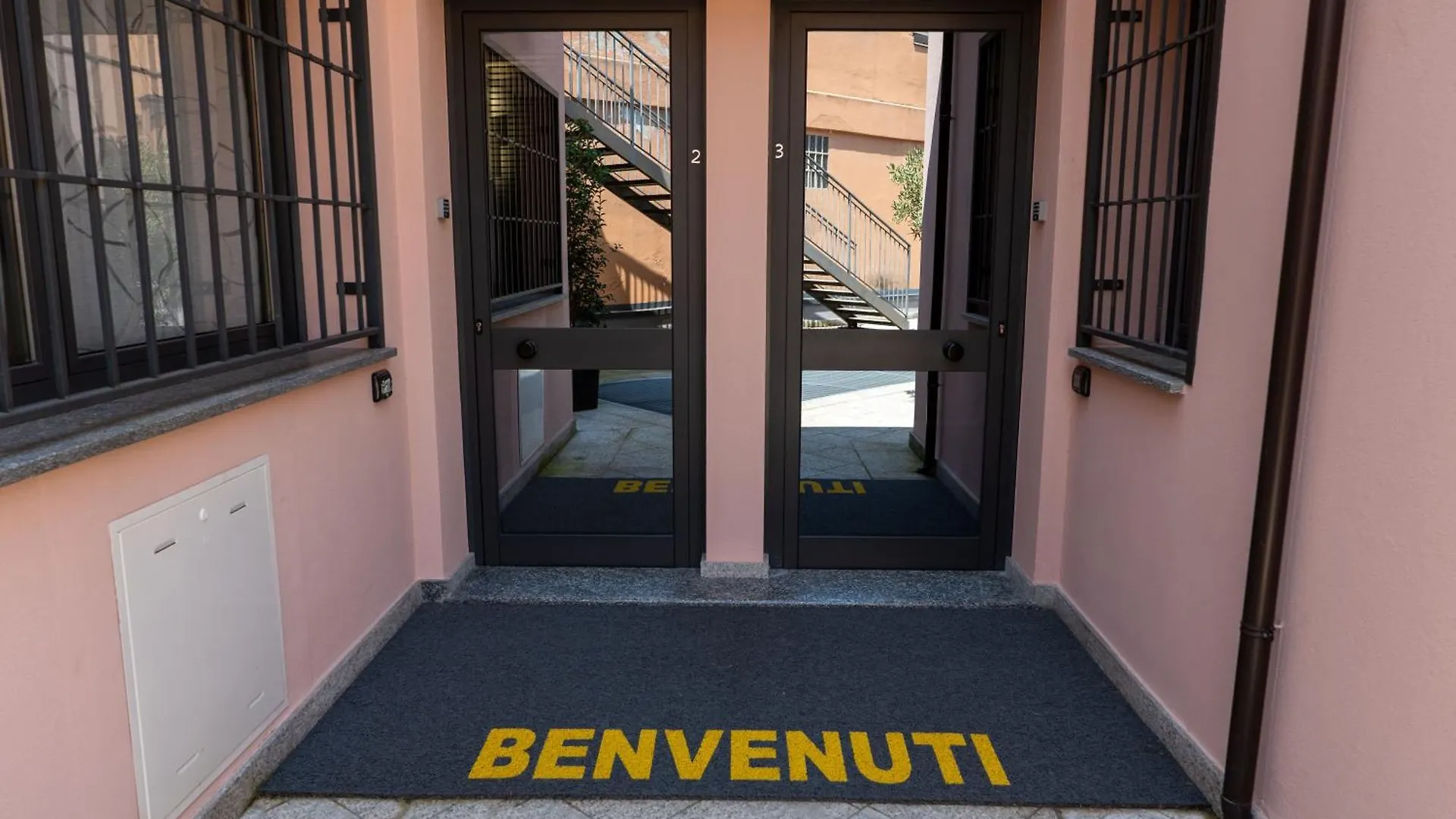 La Casa Sul Naviglio Di Debora Apartment Milan Italy